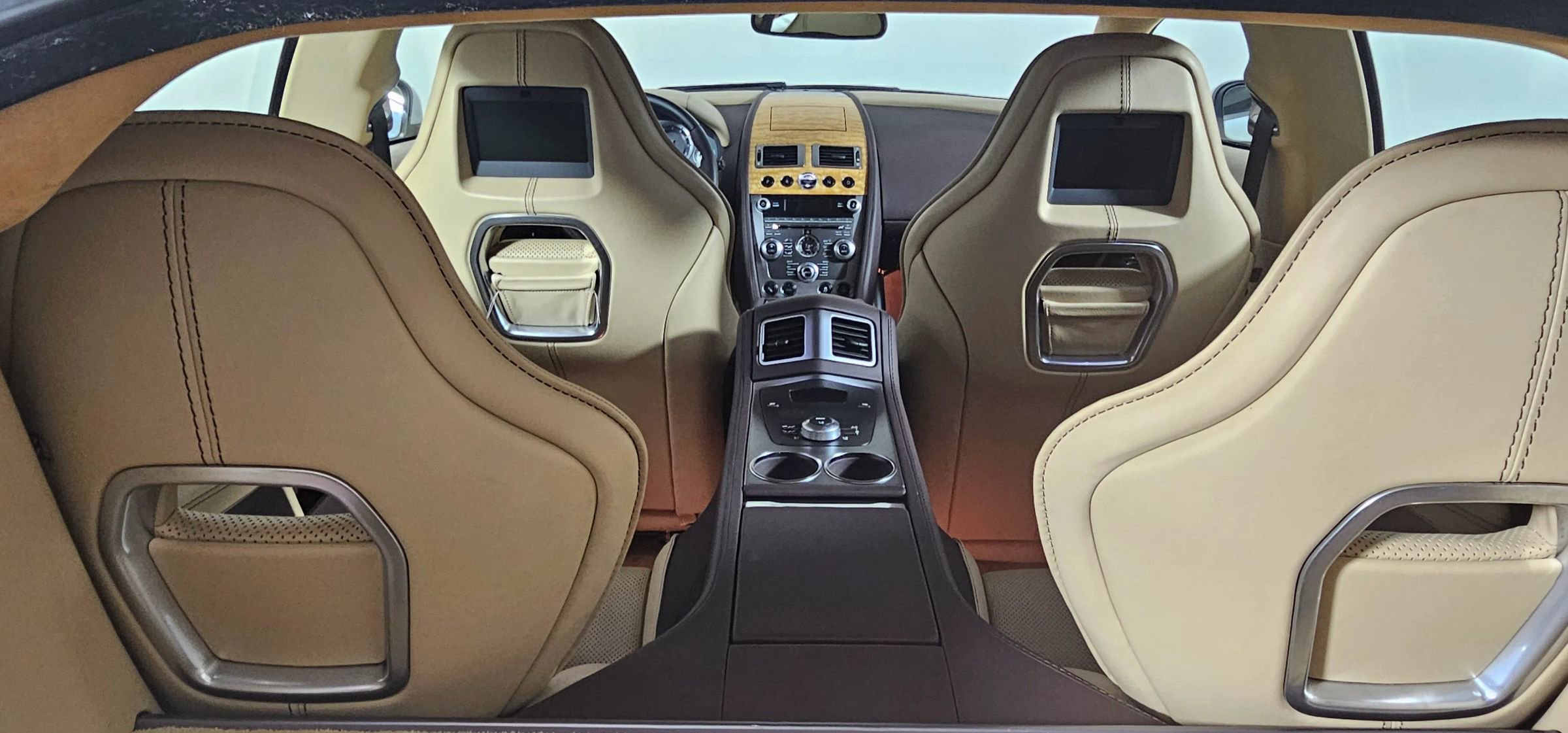 Used 2012 Aston Martin Rapide Sedan 4D image 32