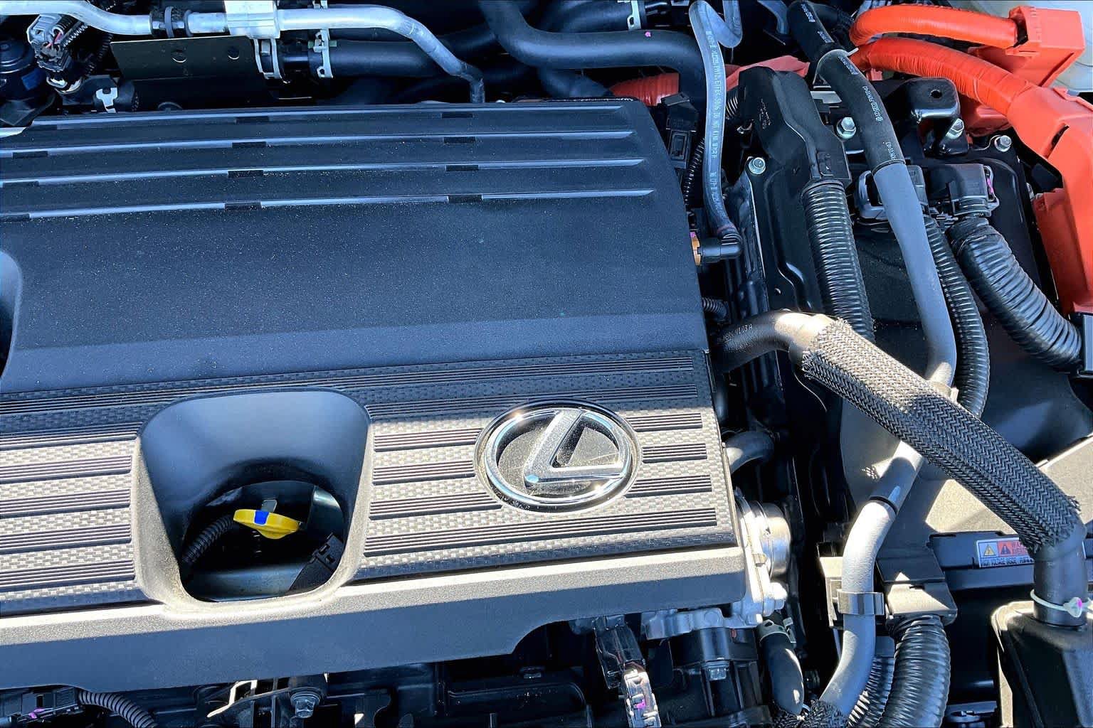 Used 2026 Lexus NX 450h+ AWD w/ Accessory Package (Z2) image 33