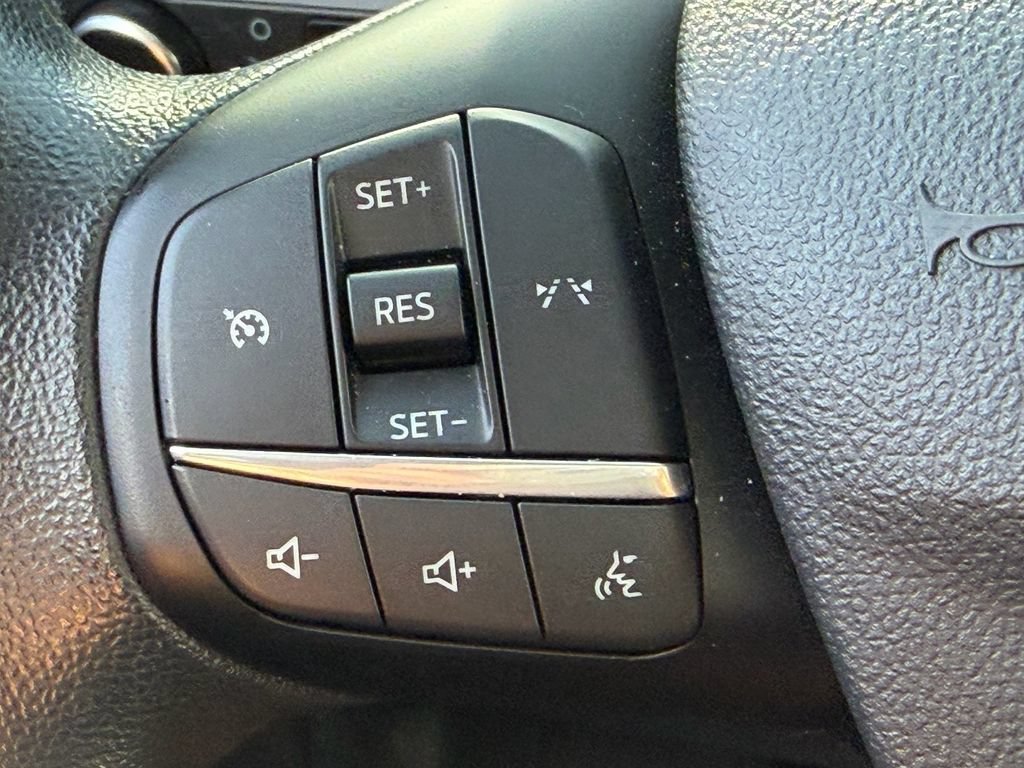 Used 2025 Ford Escape Active FWD image 30