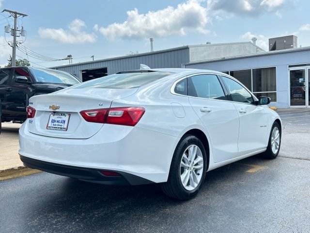 Used 2016 Chevrolet Malibu LT FWD image 12