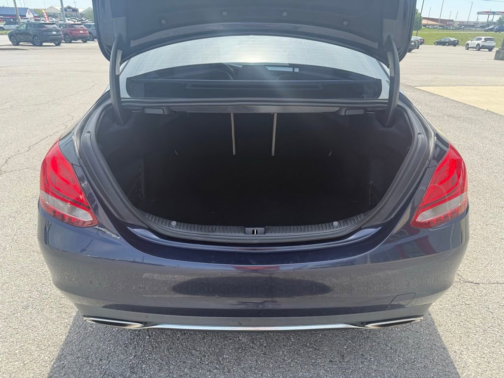 Used 2015 Mercedes-Benz C 300 Sedan image 9