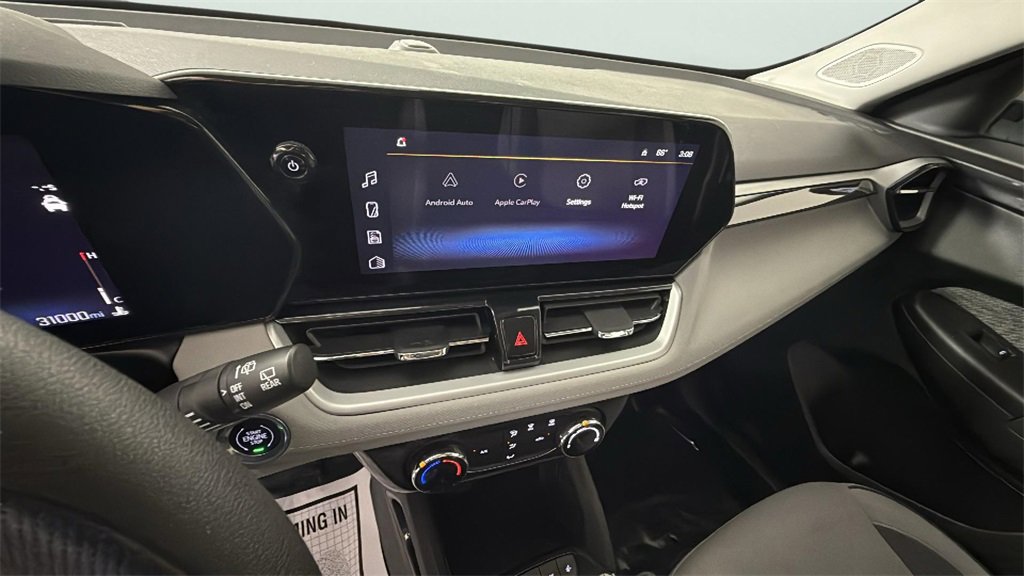 Certified 2024 Chevrolet TrailBlazer LT w/ Driver Confidence Package image 36