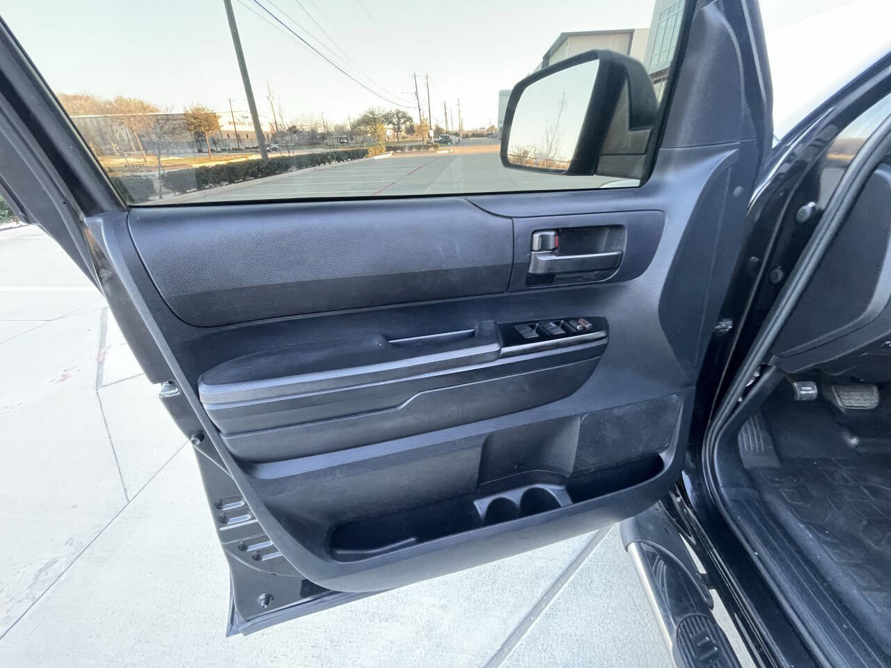 Used 2014 Toyota Tundra SR RWD image 7