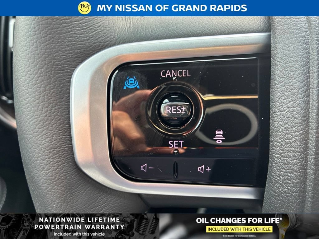 New 2026 Nissan Armada SL w/ Captain's Chari Seat Package AWD/4WD image 22
