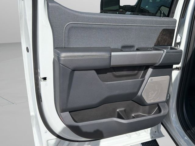Used 2026 Ford F450 Lariat w/ Lariat Ultimate Package image 16