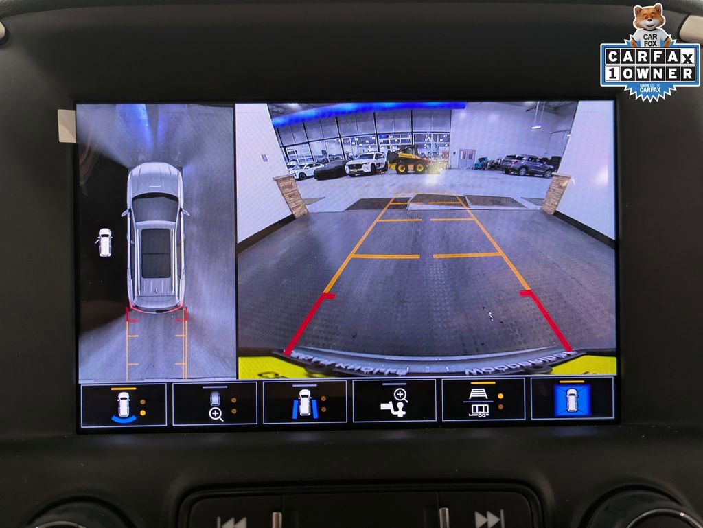 Used 2024 GMC Terrain Denali w/ Denali Premium Package image 16