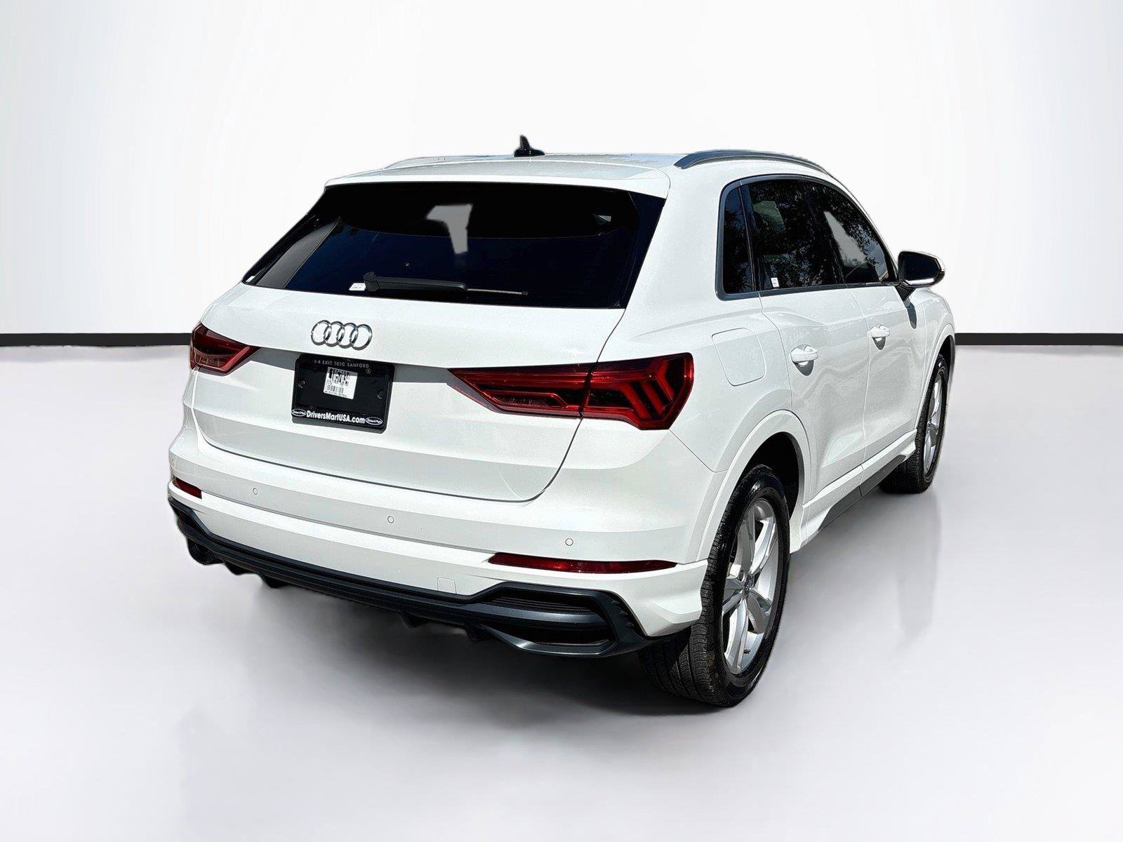 Used 2020 Audi Q3 2.0T Premium w/ Convenience Package AWD/4WD image 7