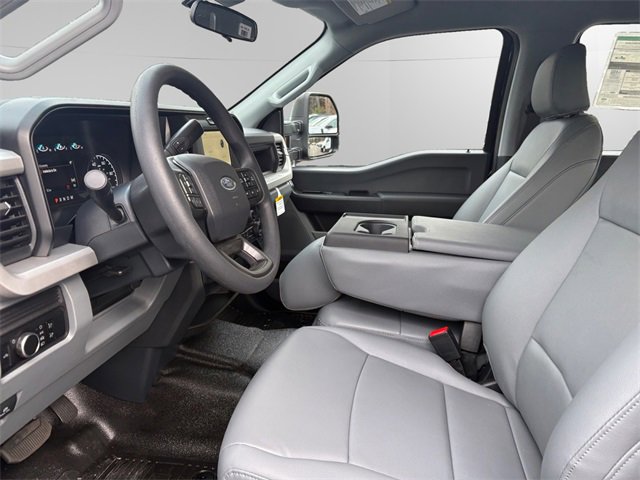 New 2026 Ford F250 XL w/ Snow Plow Prep Package image 9