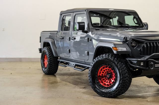 Used 2021 Jeep Gladiator Sport w/ Trailer Tow Package AWD/4WD image 24