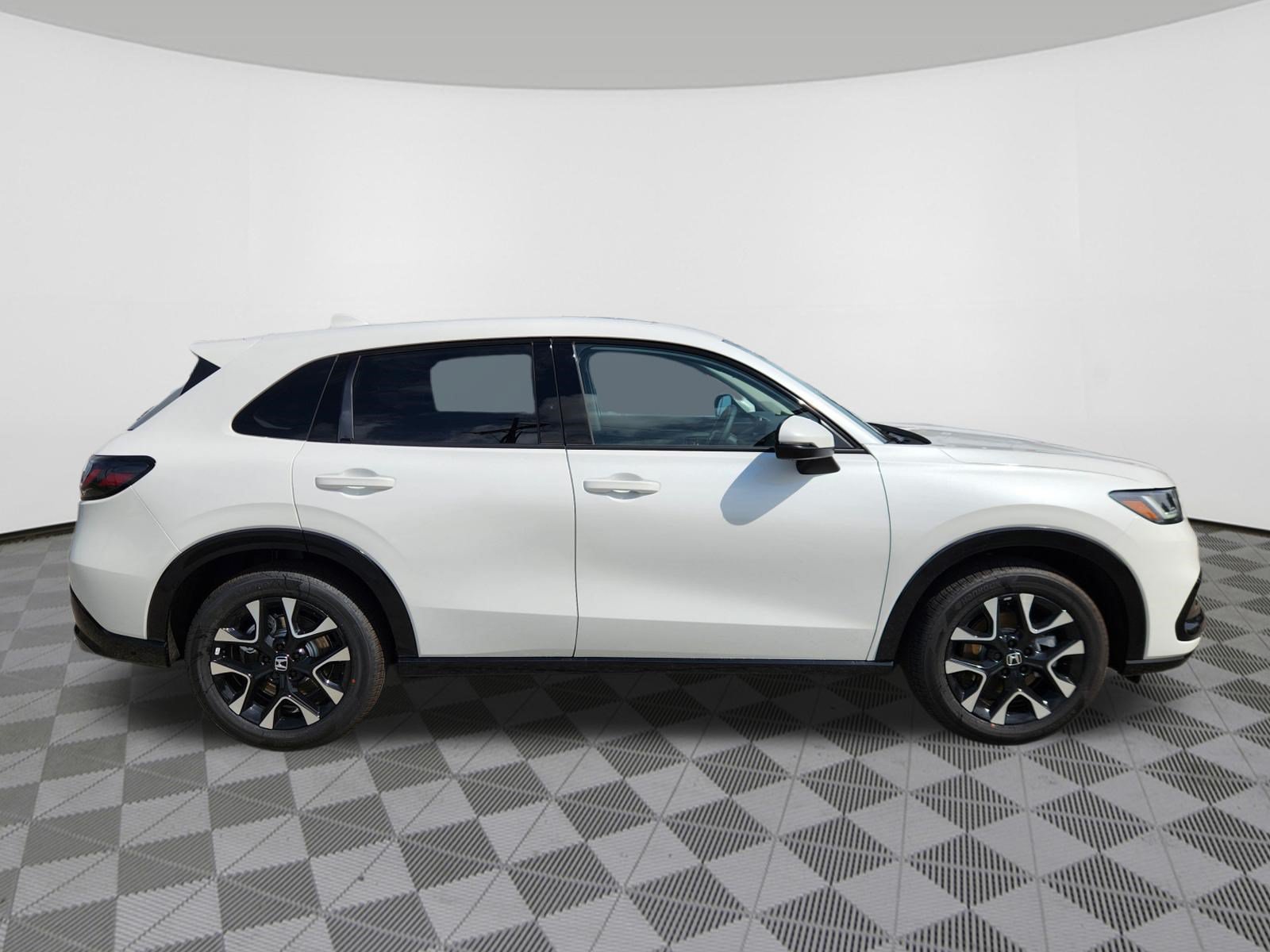 New 2027 Honda HR-V EX-L image 6
