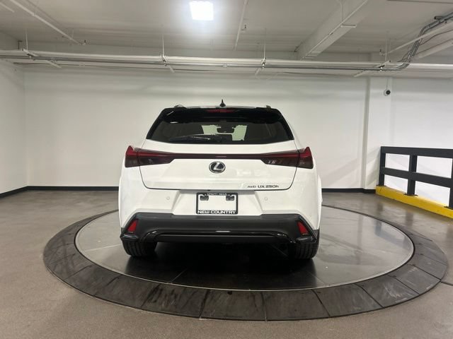 Certified 2023 Lexus UX 250h F Sport AWD/4WD image 7