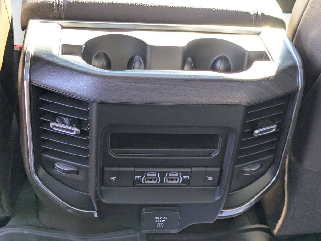New 2026 RAM 2500 Laramie AWD/4WD image 25