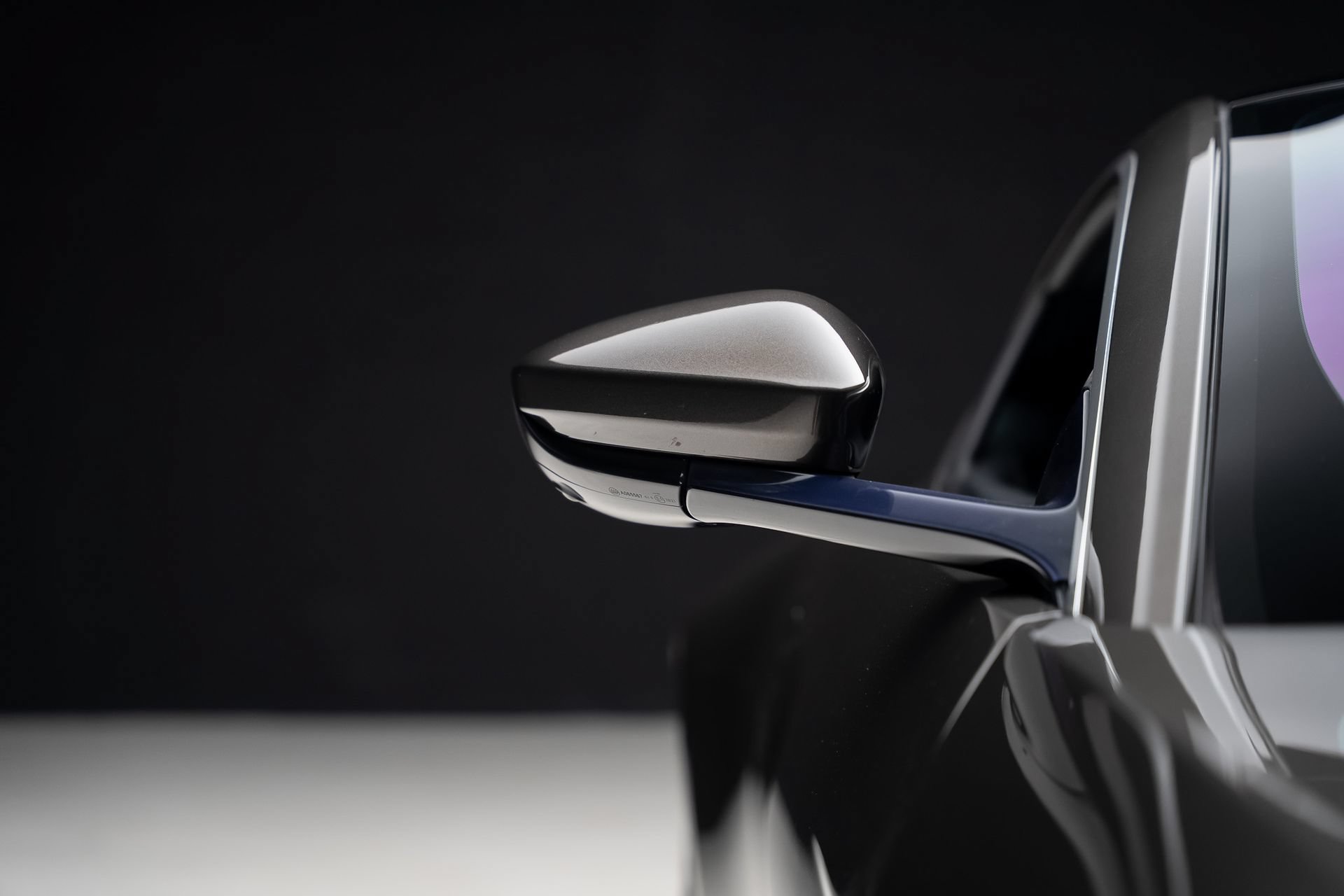 Used 2022 Aston Martin V8 Vantage Coupe RWD image 20