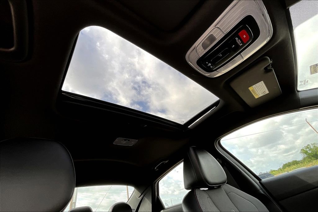 Used 2022 Hyundai Elantra N Line image 20