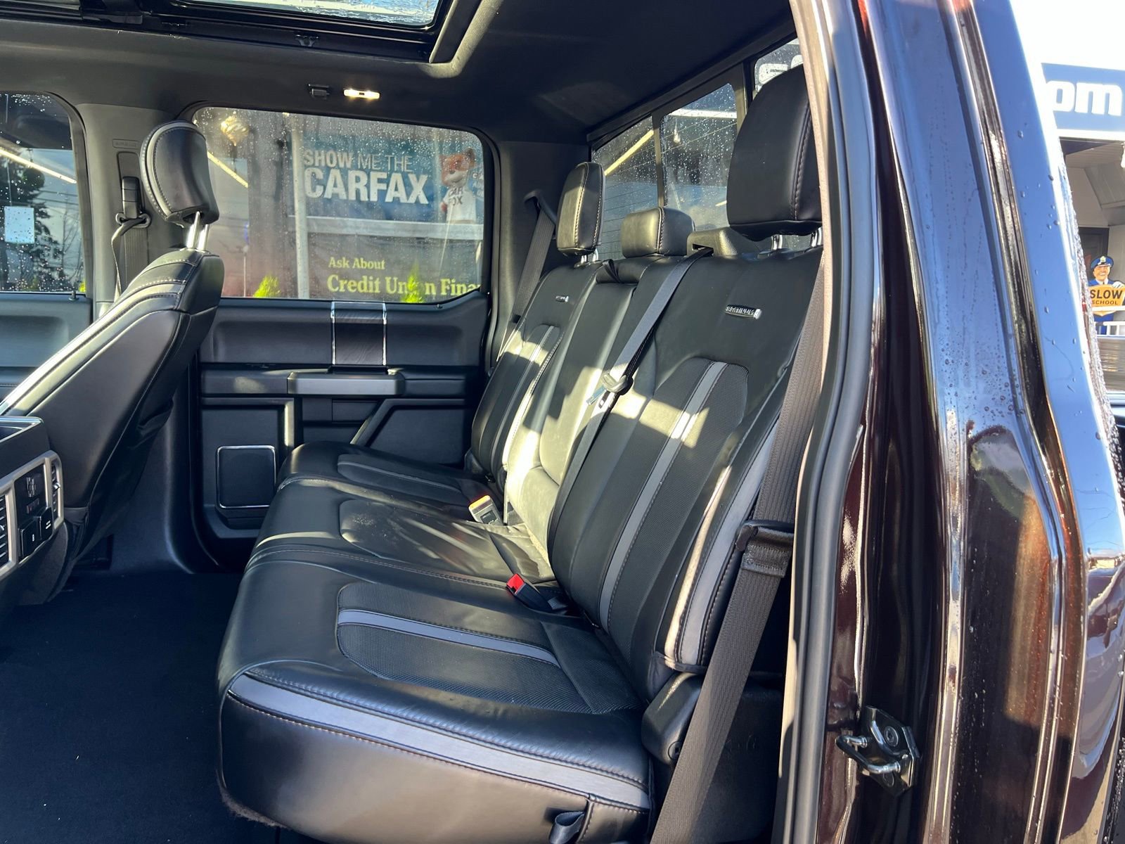 Used 2019 Ford F350 Platinum w/ Platinum Ultimate Package image 31