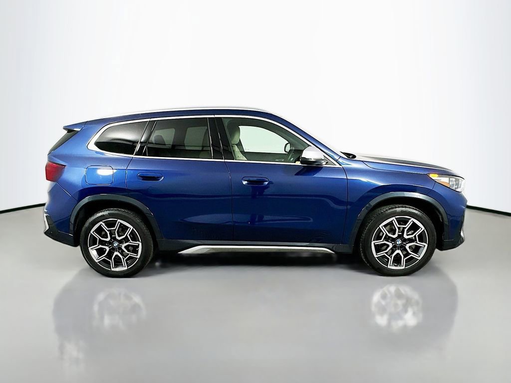 Certified 2023 BMW X1 xDrive28i w/ Convenience Package image 4