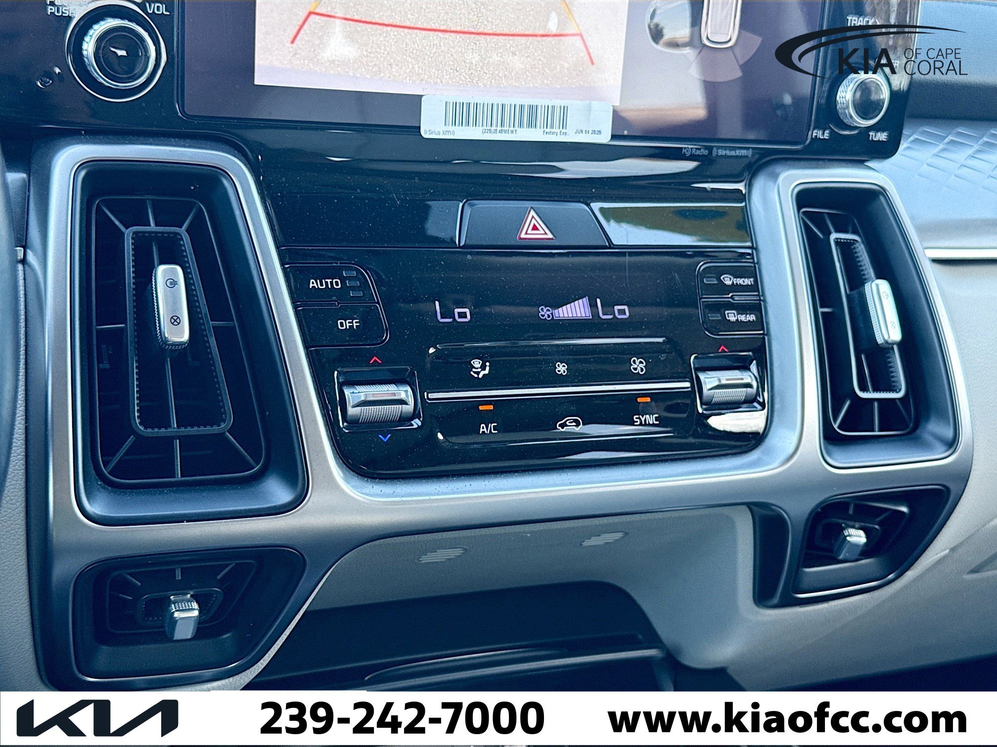 Certified 2023 Kia Sorento S w/ Panoramic Sunroof Package image 34