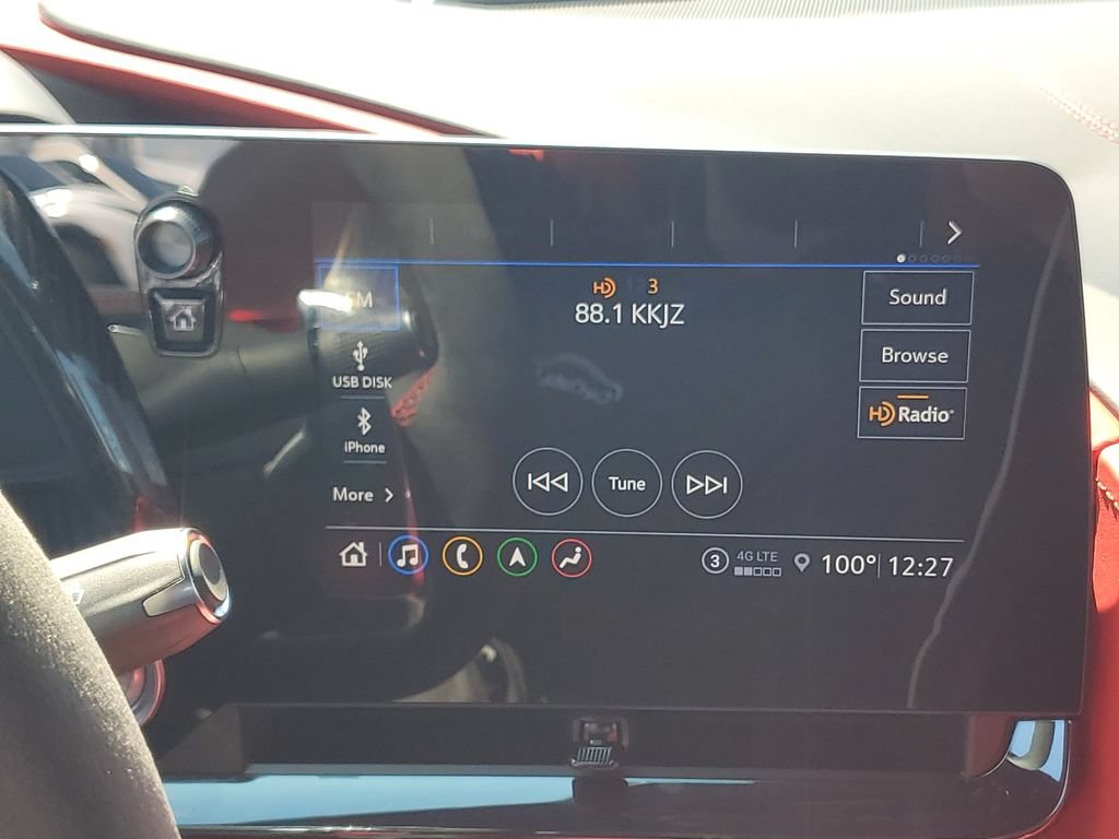 Used 2023 Chevrolet Corvette Stingray Premium Conv w/ Z51 Performance Package RWD image 13