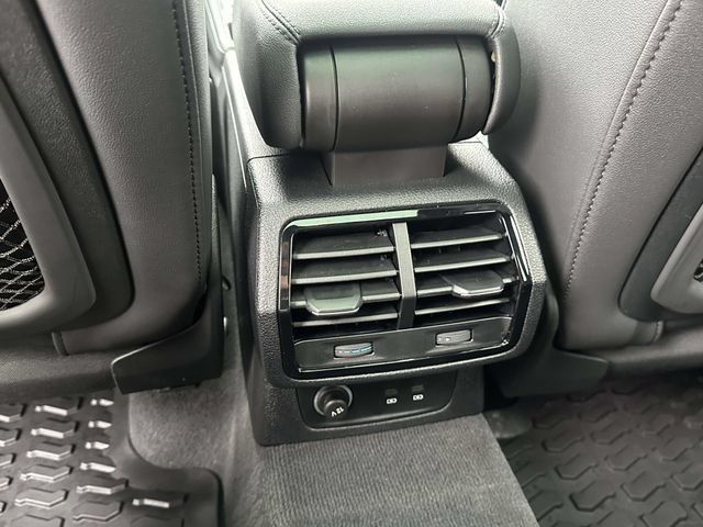 Used 2023 Audi Q3 2.0T Premium Plus w/ Premium Plus Package AWD/4WD image 16