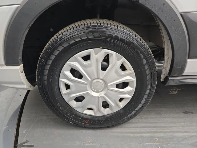 Used 2024 Ford Transit 350 XLT image 15