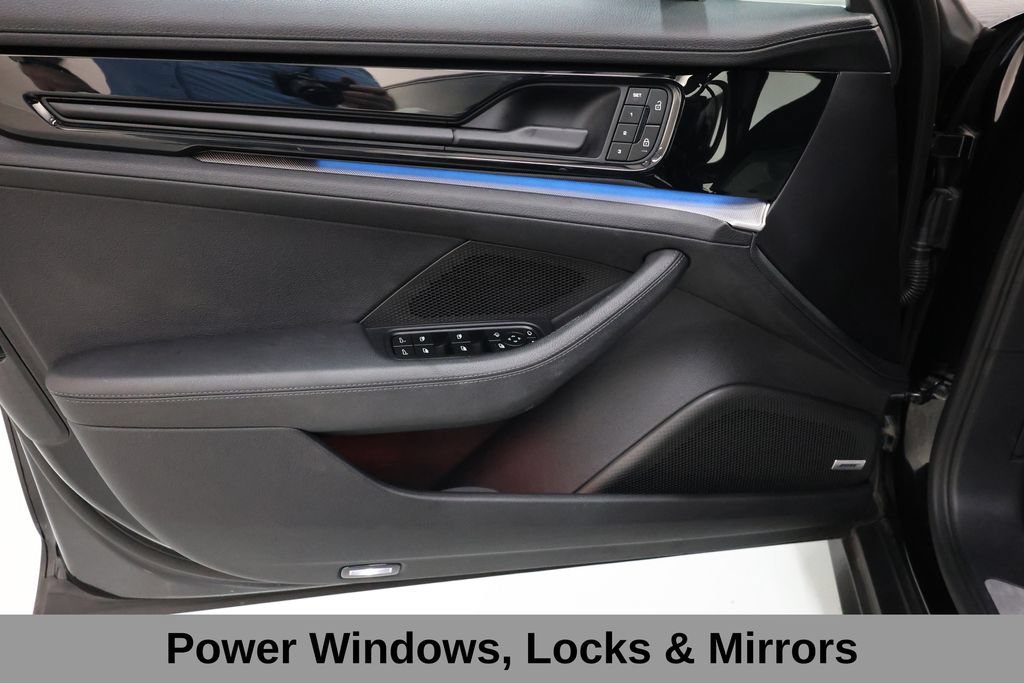 Used 2025 Porsche Panamera image 50