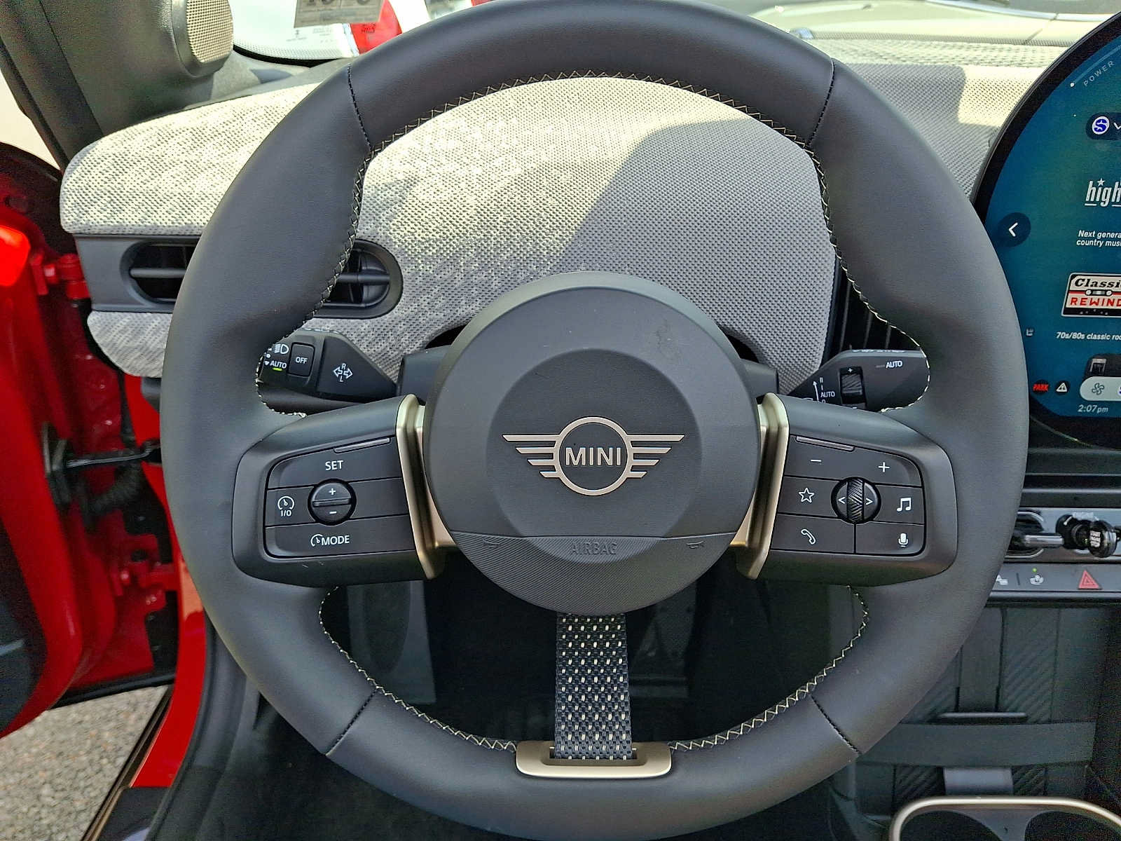 Used 2025 MINI Cooper S FWD image 18