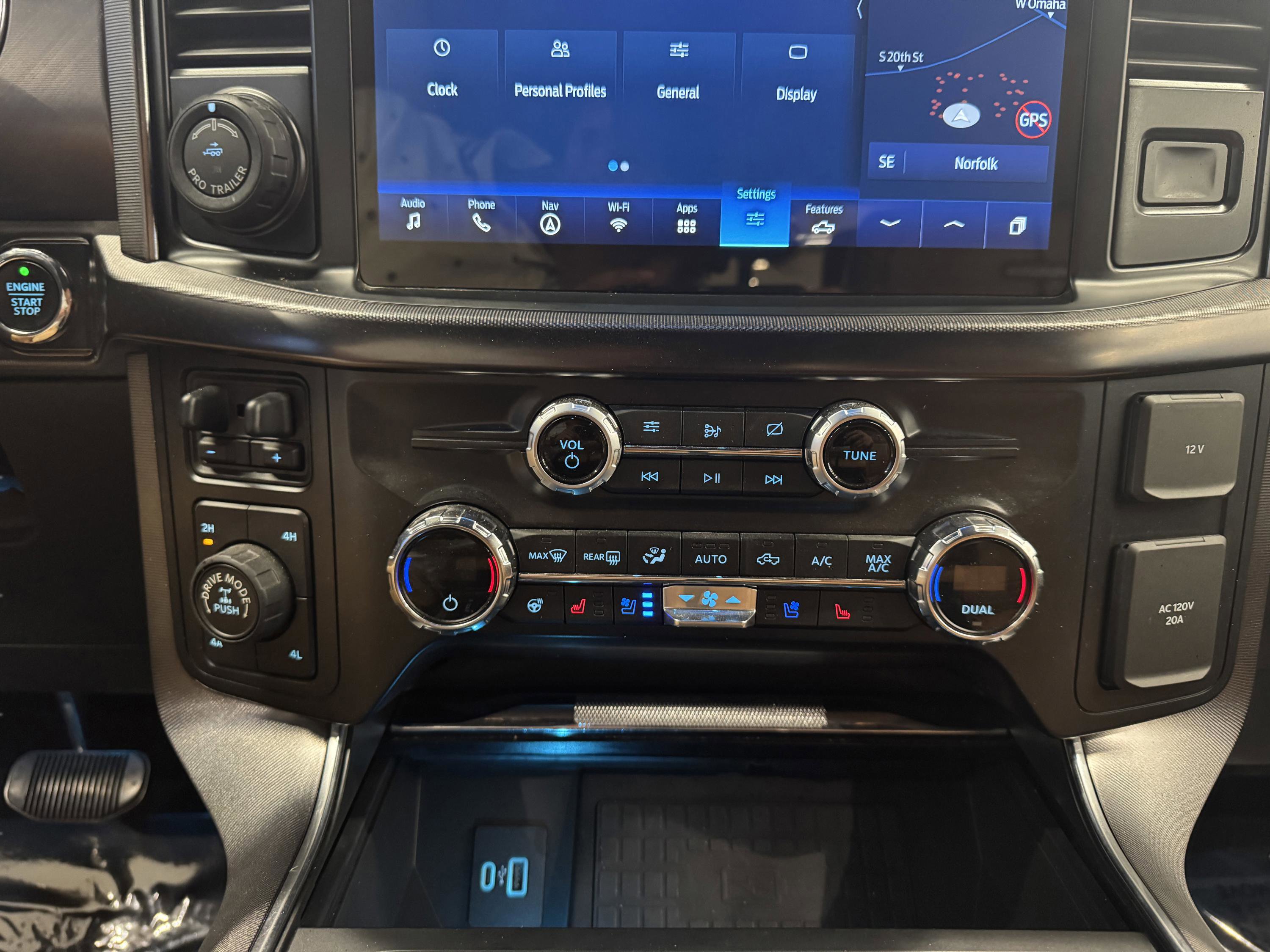 Used 2021 Ford F150 Platinum w/ Equipment Group 701A High AWD/4WD image 21