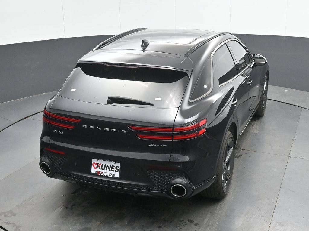 Used 2023 Genesis GV70 3.5T Sport w/ Sport Prestige Package AWD/4WD image 27