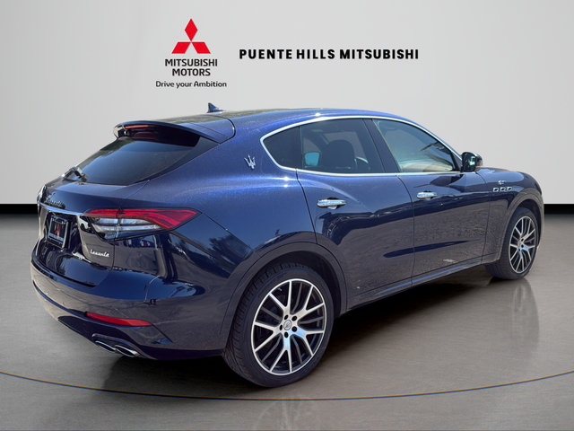 Used 2022 Maserati Levante GT AWD/4WD image 5