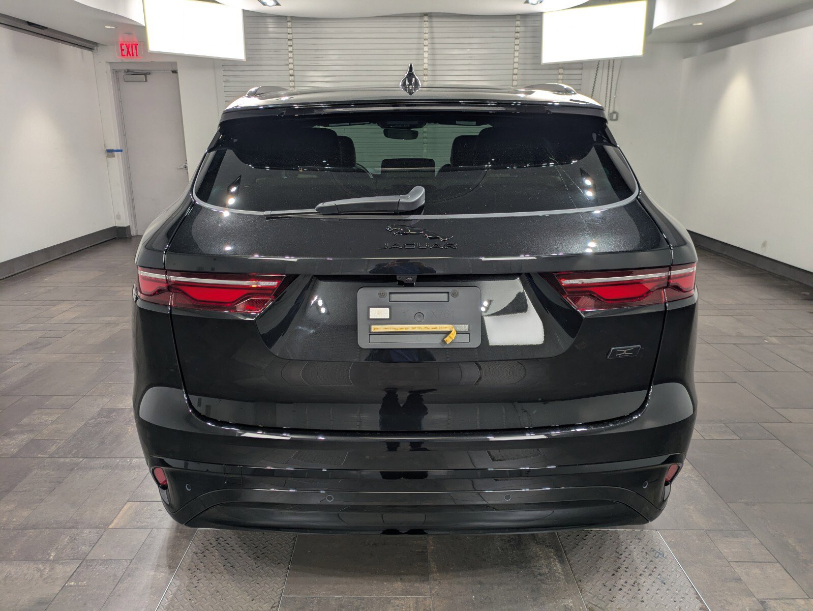 New 2026 Jaguar F-PACE R-Dynamic S image 5
