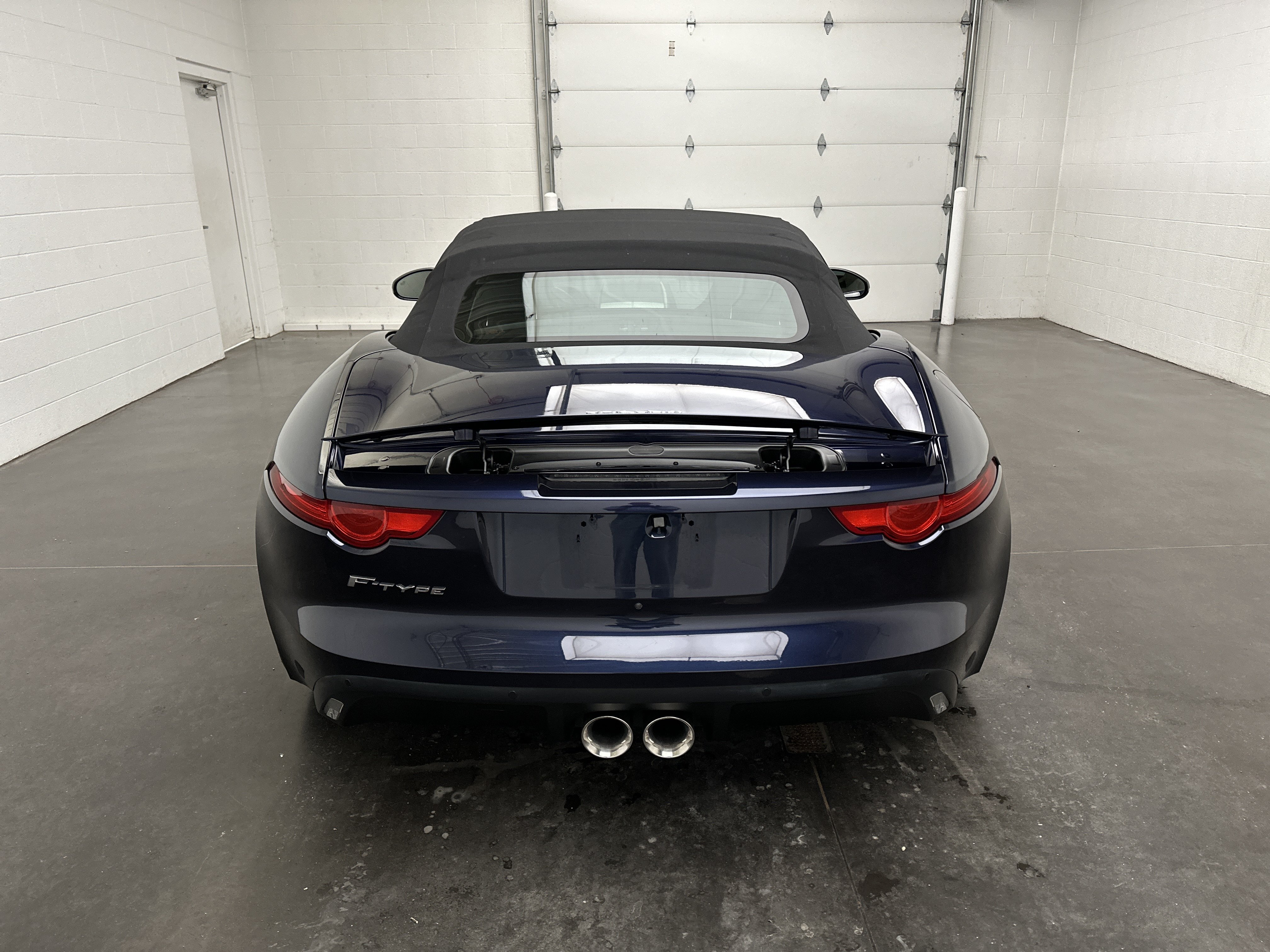Used 2016 Jaguar F-TYPE Convertible RWD image 7
