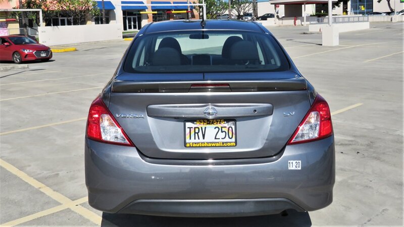 Used 2019 Nissan Versa SV FWD image 8