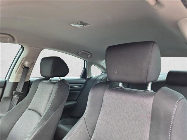 Used 2018 Honda Accord LX image 13