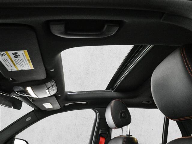 Certified 2022 Mercedes-Benz GLC 43 AMG 4MATIC image 17