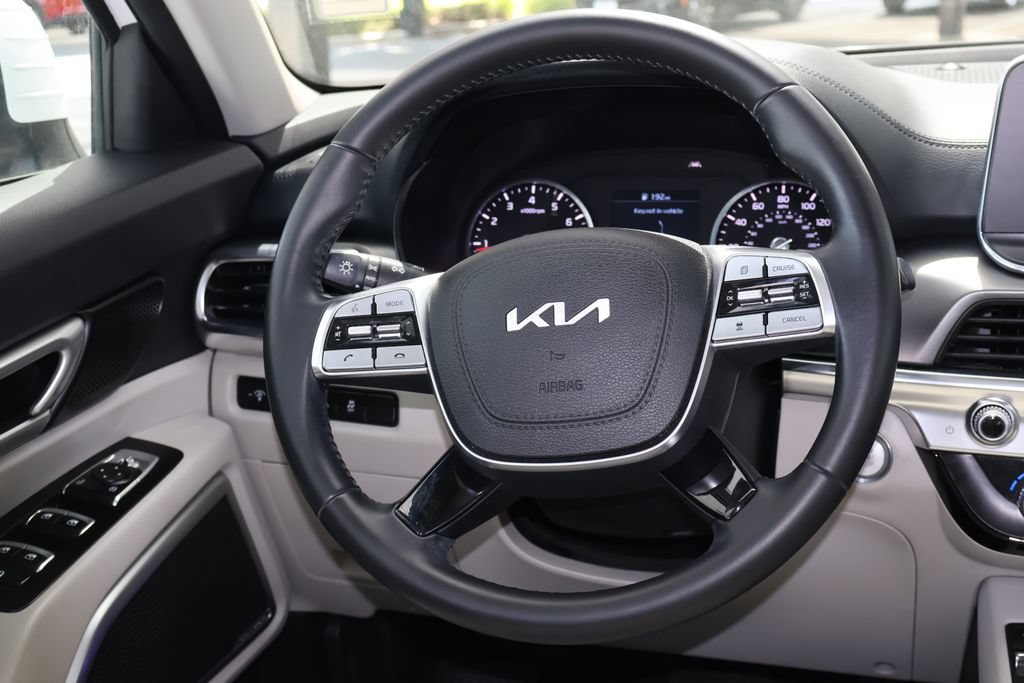 Used 2022 Kia Telluride S AWD/4WD image 29