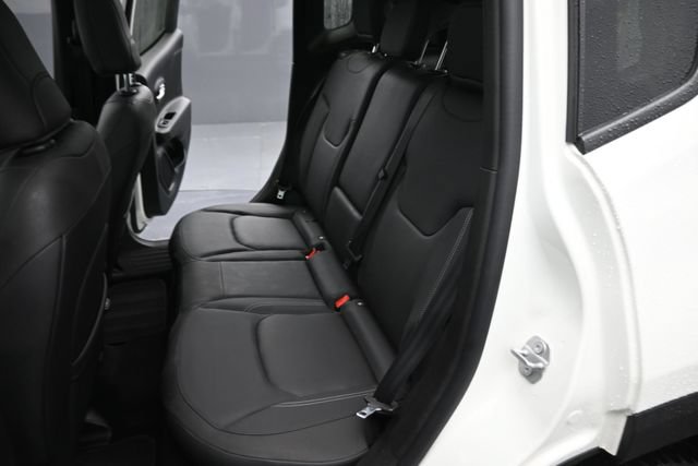 Used 2019 Jeep Renegade Limited AWD/4WD image 12