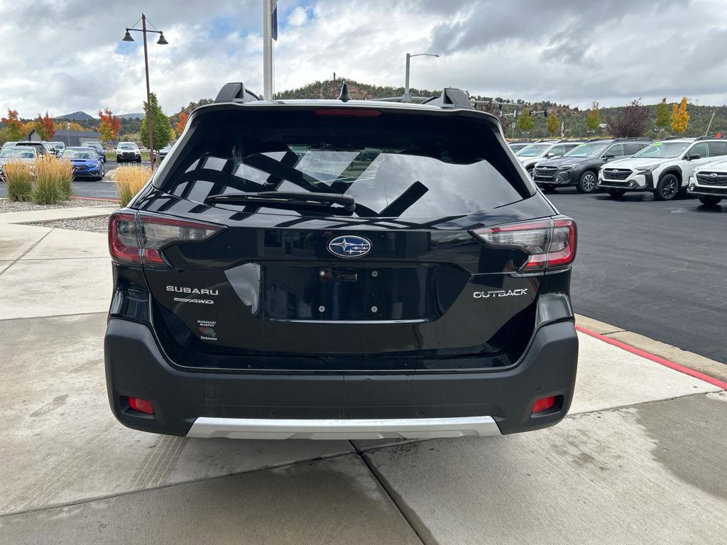 Used 2024 Subaru Outback Limited image 8