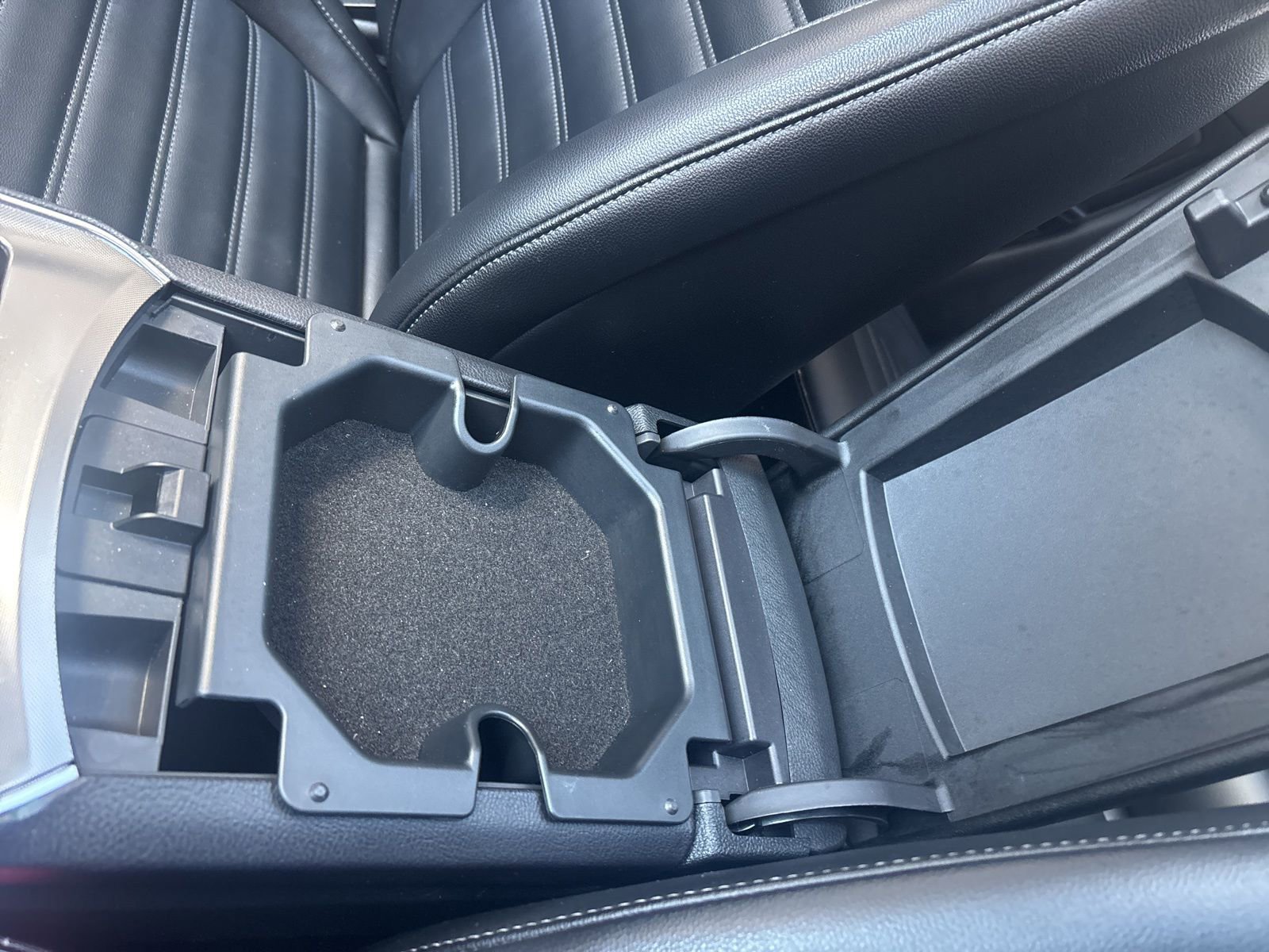 Certified 2022 Ford Edge SEL w/ Convenience Package image 32