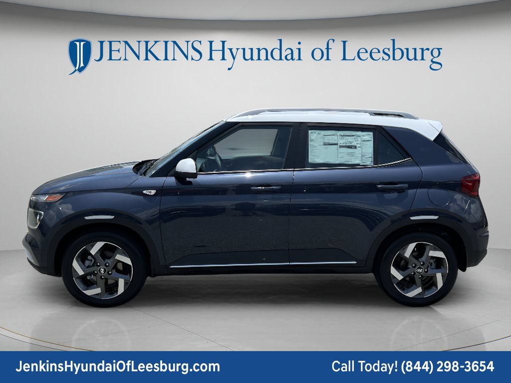 New 2026 Hyundai Venue SEL FWD image 9