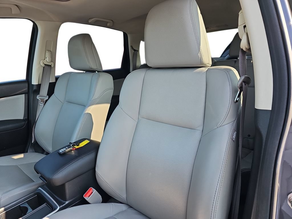 Used 2016 Honda CR-V Touring image 15