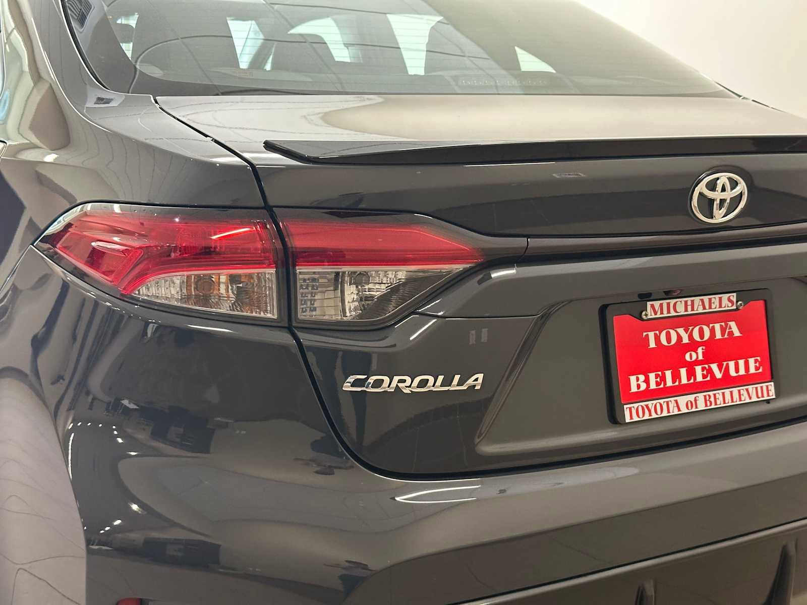 Certified 2025 Toyota Corolla XSE image 8