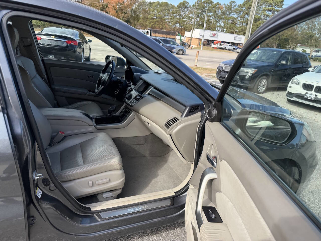 Used 2010 Acura RDX SH-AWD w/ Technology Package image 19