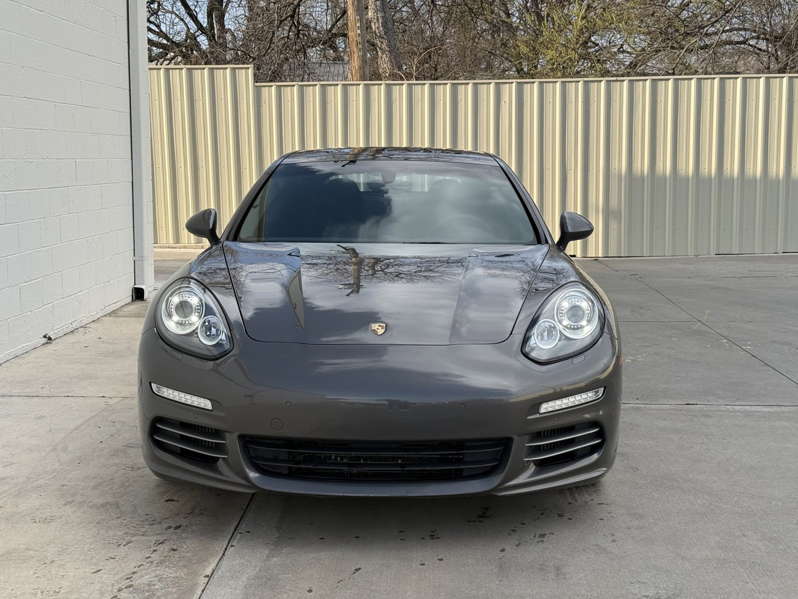 Used 2015 Porsche Panamera 4S AWD/4WD image 2