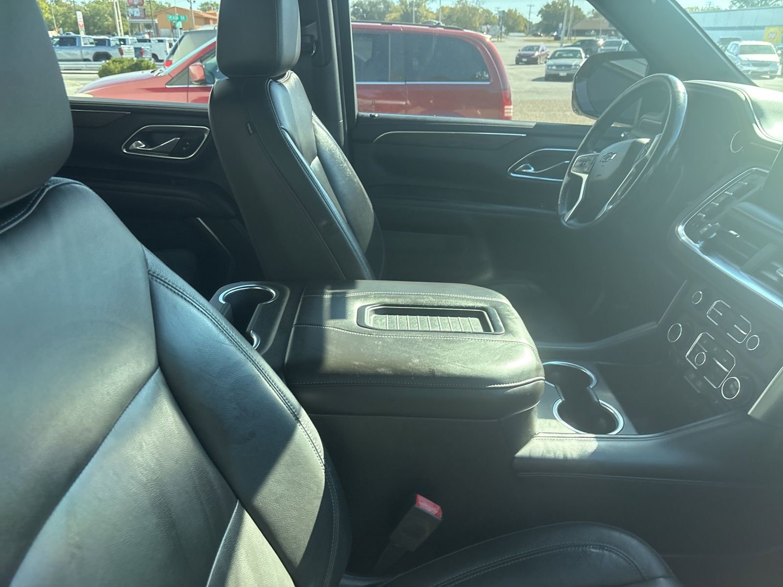 Used 2021 Chevrolet Tahoe Z71 w/ Z71 Signature Package image 8