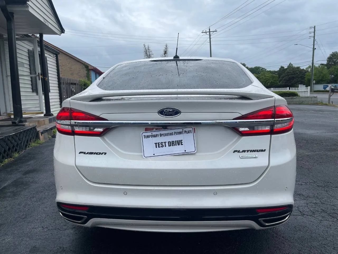 Used 2017 Ford Fusion Platinum FWD image 10