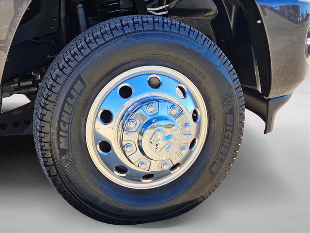 Used 2024 RAM 3500 Limited image 23