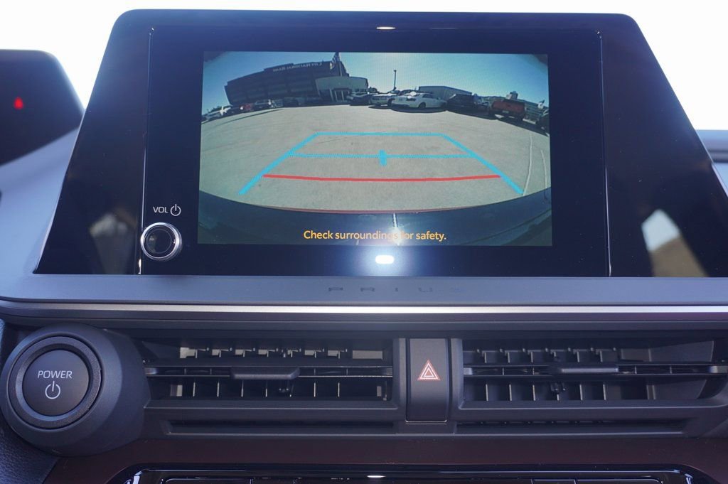 New 2026 Toyota Prius Plug-In Hybrid image 12