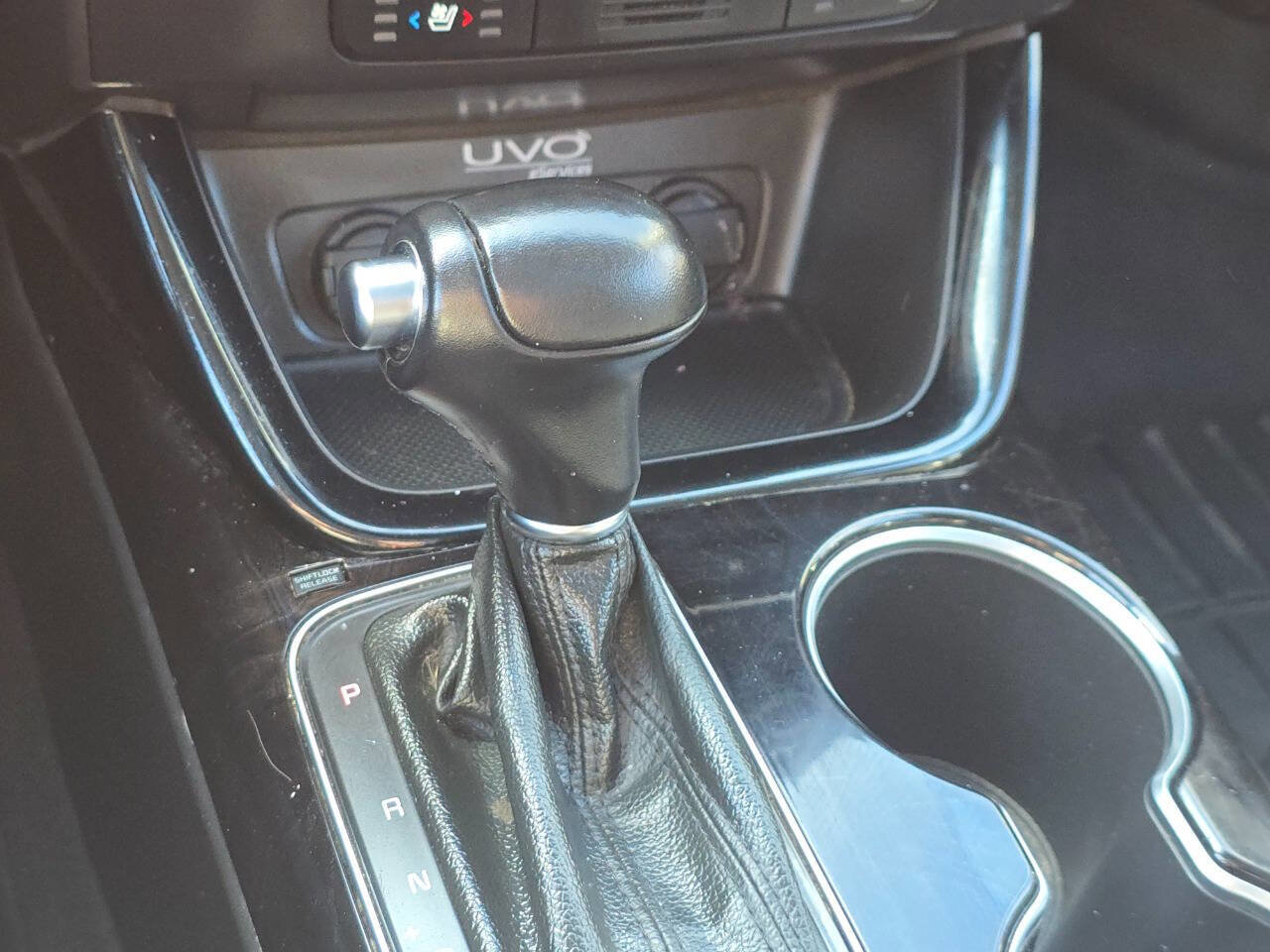 Used 2015 Kia Sorento SX image 27