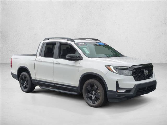 Certified 2025 Honda Ridgeline Black Edition image 4