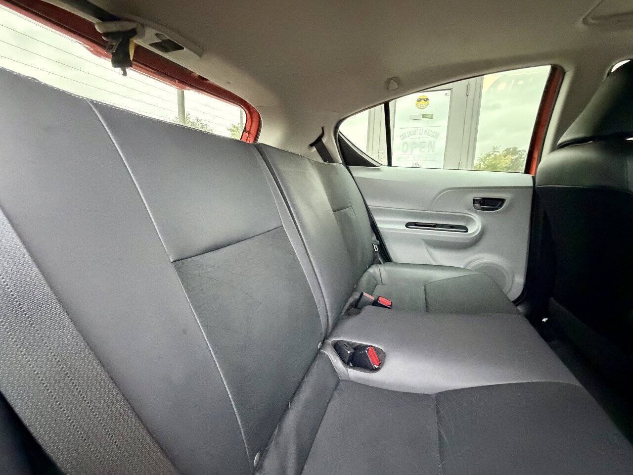 Used 2014 Toyota Prius C Four FWD image 27